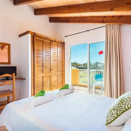 Campets Villa